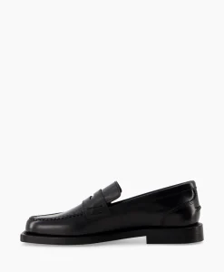Closed Loafer Zwart