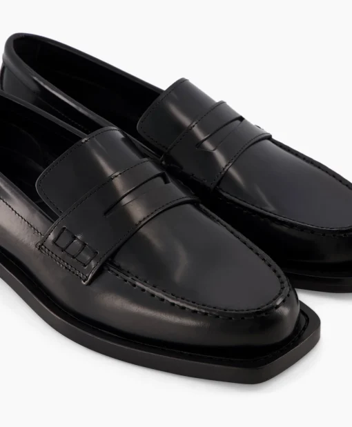 Closed Loafer Zwart