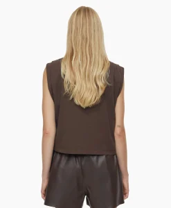 Closed Top Pleated Sleeveless Bruin