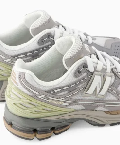 New Balance Sneaker 1906 Grijs