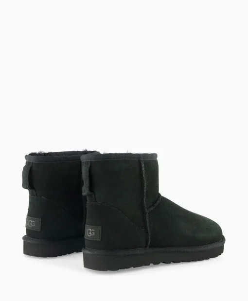 Ugg Enkellaars Classic Mini Ii Zwart